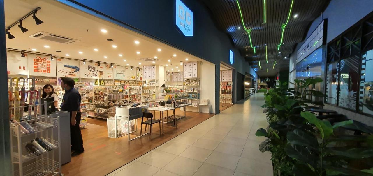 Kozi Square New Sgh Cozy Home 8A Kuching Exteriör bild